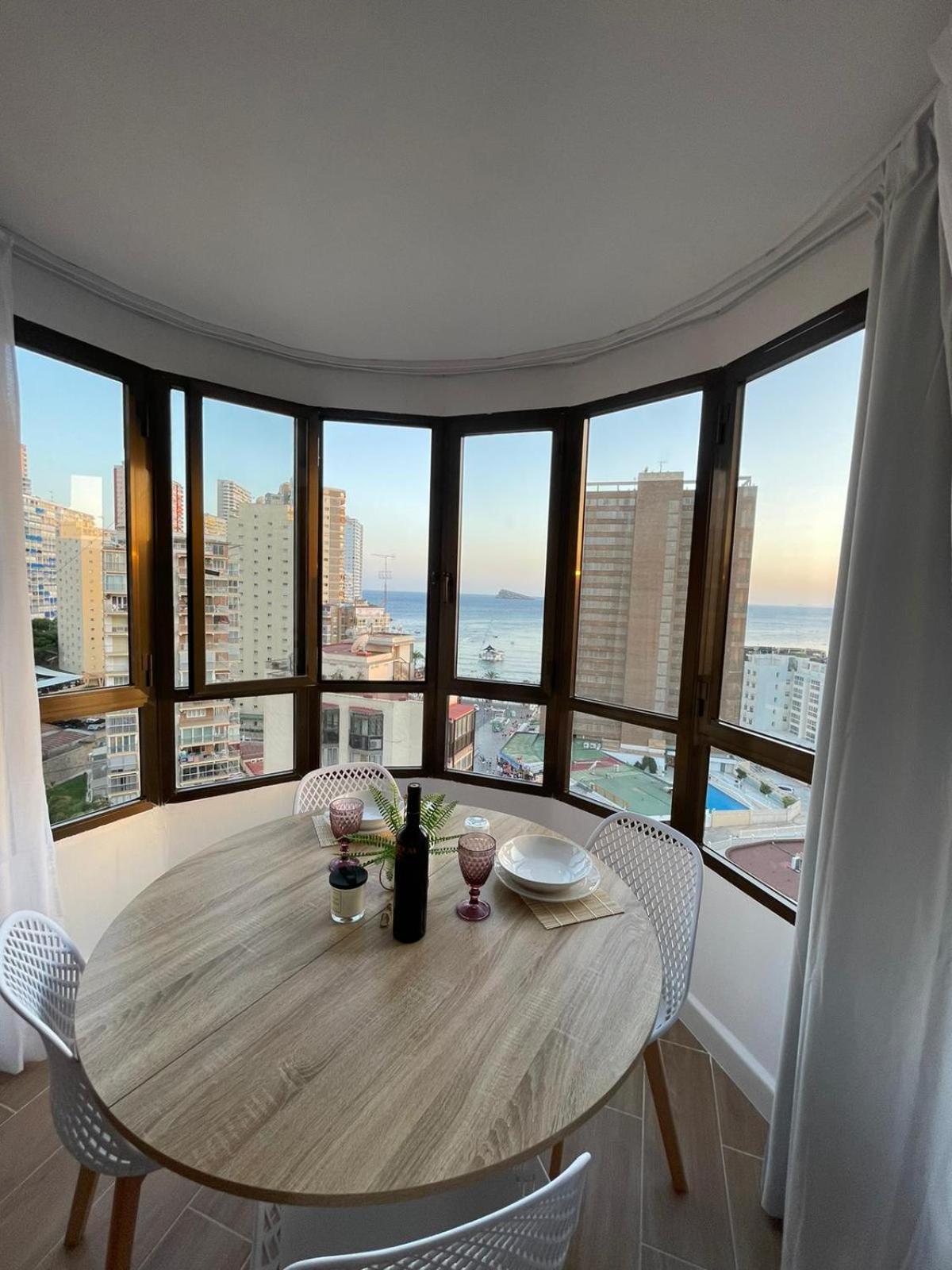 Suite Panoramic Benidorm Exterior photo